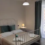 Bed & Breakfast Hello World 3*