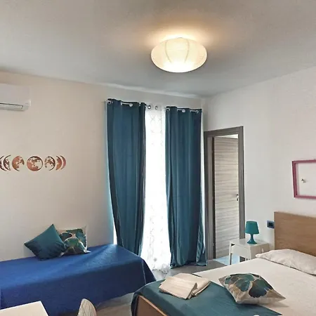 Bed and Breakfast Hello World Αγκριτζέντο