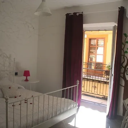 Hello World Bed and Breakfast 3*
