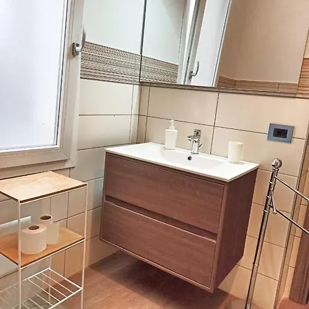 Hello World Bed & Breakfast 3*