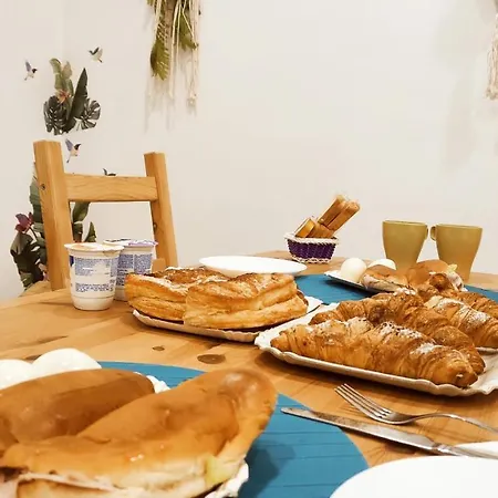 Hello World Couette-café Agrigente