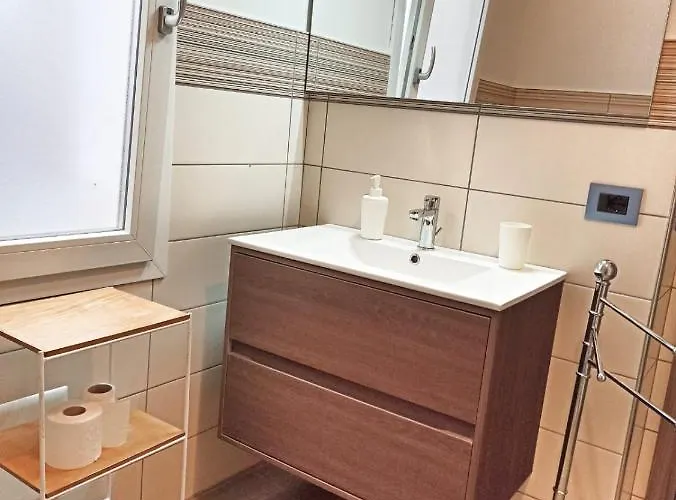 Hello World Bed and Breakfast 3*