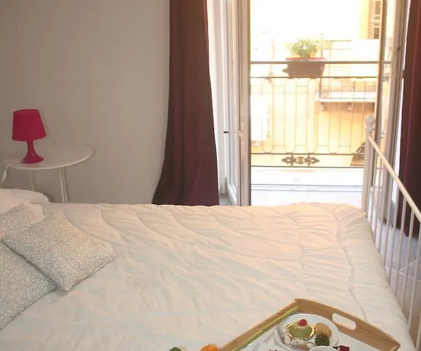 Bed and Breakfast Hello World Αγκριτζέντο