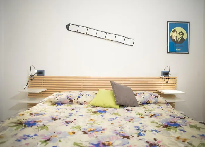 Bed and Breakfast Hello World