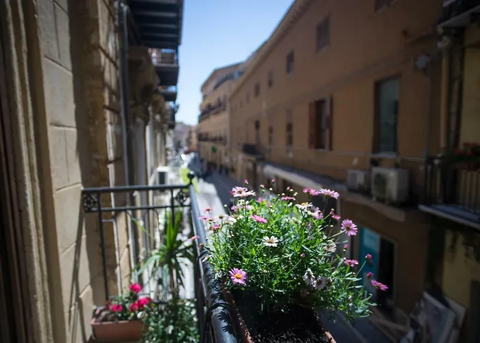 Bed and Breakfast Hello World 3*